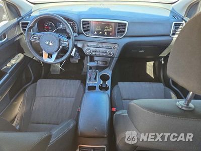 Zdjęcie 8 z 13 samochodu: 2020 KIA SPORTAGE LX VIN:KNDPM3AC2L7756745 - miniatura