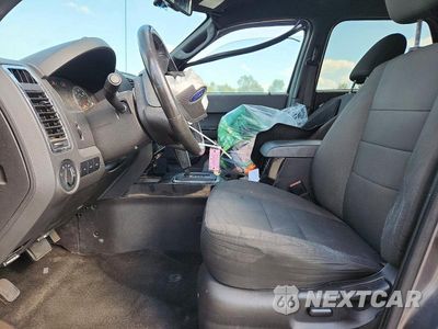 Zdjęcie 7 z 13 samochodu: 2011 FORD ESCAPE XLT VIN:1FMCU0D79BKB96211 - miniatura