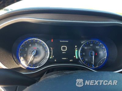 Zdjęcie 9 z 13 samochodu: 2018 CHRYSLER PACIFICA TOURING L PLUS VIN:2C4RC1EG5JR108518 - miniatura