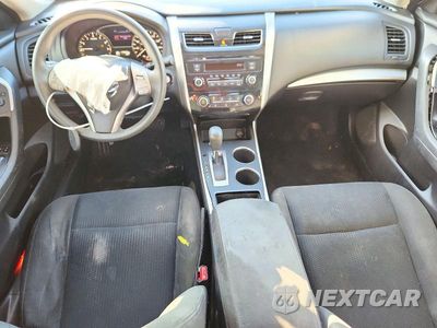 Zdjęcie 8 z 12 samochodu: 2015 NISSAN ALTIMA 2.5 S VIN:1N4AL3AP8FC136236 - miniatura