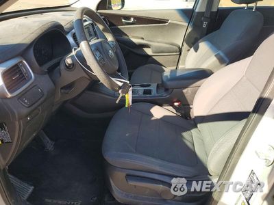 Zdjęcie 7 z 13 samochodu: 2017 KIA SORENTO VIN:5XYPGDA58HG225008 - miniatura