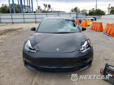Piąte zdjęcie samochodu w środku: 2022 TESLA MODEL 3 VIN:5YJ3E1EB3NF341318 - miniatura