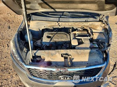 Zdjęcie 12 z 13 samochodu: 2019 KIA SORENTO LX VIN:5XYPG4A37KG508330 - miniatura