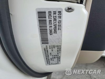 Zdjęcie 13 z 13 samochodu: 2023 CHRYSLER PACIFICA HYBRID TOURING L VIN:2C4RC1L76PR594932 - miniatura