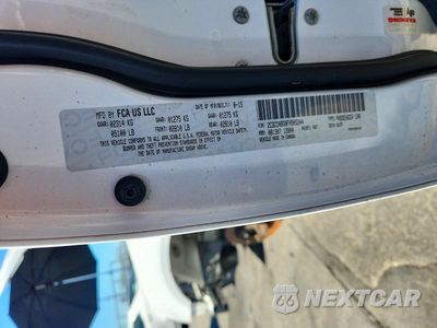 Zdjęcie 12 z 12 samochodu: 2015 CHRYSLER 300 S VIN:2C3CCABG8FH905244 - miniatura