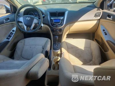 Zdjęcie 8 z 12 samochodu: 2013 HYUNDAI ACCENT GLS VIN:KMHCT4AE7DU312364 - miniatura