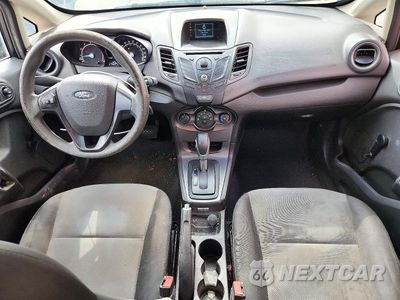 Zdjęcie 8 z 12 samochodu: 2015 FORD FIESTA S VIN:3FADP4AJ0FM171905 - miniatura