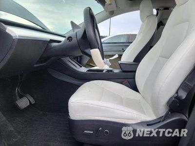 Zdjęcie 7 z 13 samochodu: 2022 TESLA MODEL Y VIN:7SAYGDEEXNF320433 - miniatura