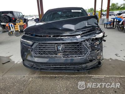 Piąte zdjęcie samochodu w środku: 2024 HONDA ACCORD HYBRID SPORT-L VIN:1HGCY2F75RA081723 - miniatura