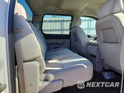 Zdjęcie 10 z 12 samochodu: 2008 CHEVROLET SILVERADO K2500 HEAVY DUTY VIN:1GCHK23KX8F210636 - miniatura