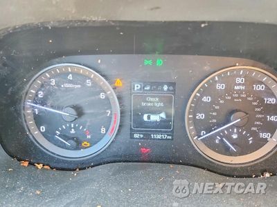 Zdjęcie 9 z 13 samochodu: 2017 HYUNDAI TUCSON SE PLUS VIN:KM8J33A48HU413833 - miniatura