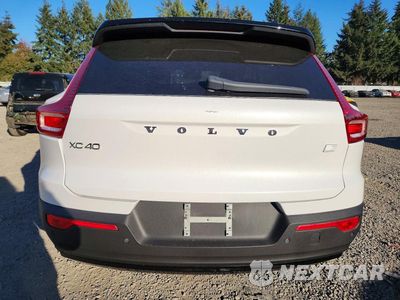 Zdjęcie 6 z 13 samochodu: 2021 VOLVO XC40 RECHARGE VIN:YV4ED3UR6M2571567 - miniatura