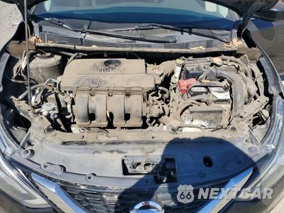 Zdjęcie 11 z 12 samochodu: 2017 NISSAN SENTRA S VIN:3N1AB7AP9HY406379 - miniatura