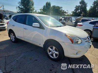 Czwarte zdjęcie samochodu z boku: 2013 NISSAN ROGUE S VIN:JN8AS5MV6DW617590 - miniatura