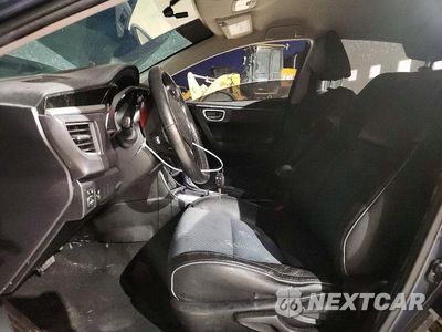 Zdjęcie 7 z 12 samochodu: 2016 TOYOTA COROLLA S PLUS VIN:5YFBURHE3GP479001 - miniatura