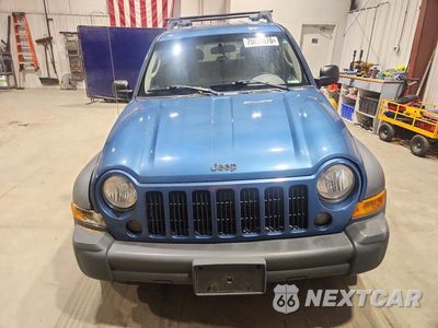 Piąte zdjęcie samochodu w środku: 2006 JEEP LIBERTY SPORT VIN:1J4GL48K86W193601 - miniatura