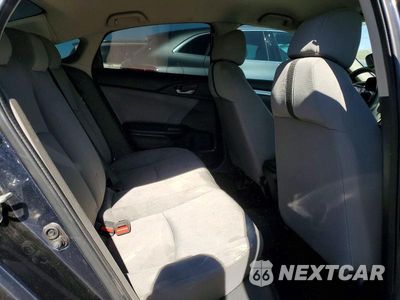 Zdjęcie 10 z 12 samochodu: 2018 HONDA CIVIC LX VIN:2HGFC2F51JH552010 - miniatura