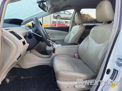 Zdjęcie 7 z 13 samochodu: 2012 TOYOTA PRIUS V FIVE VIN:JTDZN3EU9C3112014 - miniatura