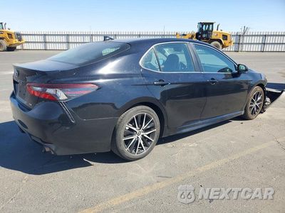 Trzecie zdjęcie samochodu z tyłu: 2022 TOYOTA CAMRY SE VIN:4T1G11AK7NU696904 - miniatura