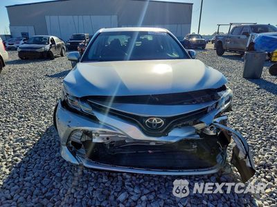 Piąte zdjęcie samochodu w środku: 2020 TOYOTA CAMRY LE VIN:4T1C11AK0LU382927 - miniatura