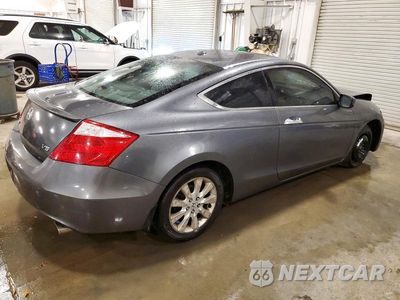 Trzecie zdjęcie samochodu z tyłu: 2010 HONDA ACCORD EXL VIN:1HGCS2B8XAA002681 - miniatura