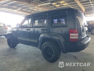 Drugie zdjęcie samochodu z przodu: 2008 JEEP LIBERTY SPORT VIN:1J8GN28K28W171643 - miniatura