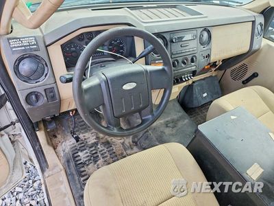 Zdjęcie 8 z 12 samochodu: 2008 FORD F350 SUPER DUTY BUCKET TRUCK VIN:1FDWF36518EB34684 - miniatura
