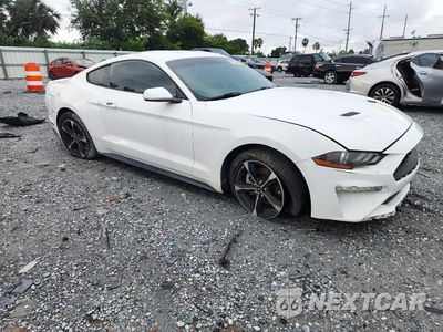 Czwarte zdjęcie samochodu z boku: 2018 FORD MUSTANG VIN:1FA6P8TH8J5110682 - miniatura