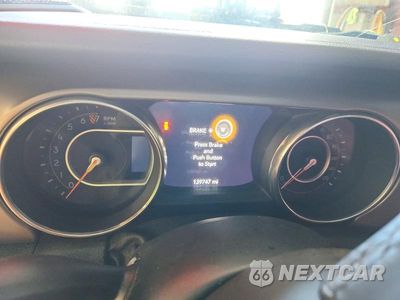 Zdjęcie 9 z 13 samochodu: 2018 JEEP WRANGLER UNLIMITED SPORT VIN:1C4HJXDG8JW128906 - miniatura