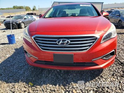 Piąte zdjęcie samochodu w środku: 2017 HYUNDAI SONATA SE VIN:5NPE24AF4HH522624 - miniatura