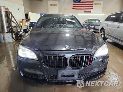 Piąte zdjęcie samochodu w środku: 2013 BMW 750 LXI VIN:WBAYF8C58DD140283 - miniatura