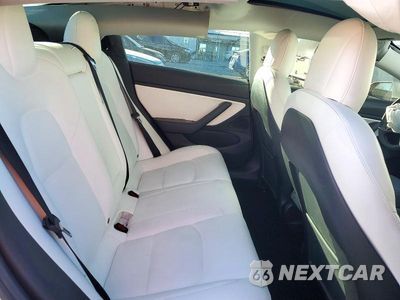 Zdjęcie 10 z 12 samochodu: 2019 TESLA MODEL 3 VIN:5YJ3E1EB3KF517778 - miniatura