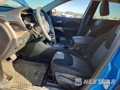 Zdjęcie 7 z 13 samochodu: 2018 JEEP CHEROKEE LATITUDE VIN:1C4PJMCX2JD547549 - miniatura