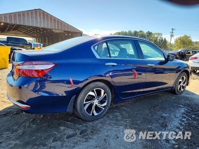 Trzecie zdjęcie samochodu z tyłu: 2017 HONDA ACCORD LX VIN:1HGCR2F30HA135504 - miniatura