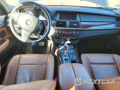 Zdjęcie 8 z 13 samochodu: 2010 BMW X5 XDRIVE35D VIN:5UXFF0C55ALT77471 - miniatura