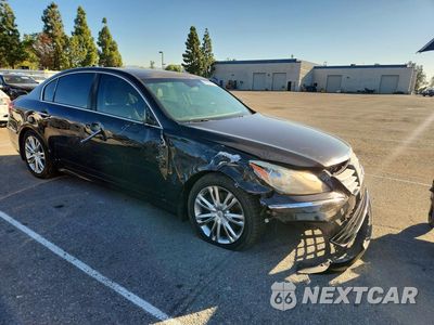 Czwarte zdjęcie samochodu z boku: 2014 HYUNDAI GENESIS 3.8L VIN:KMHGC4DDXEU265000 - miniatura
