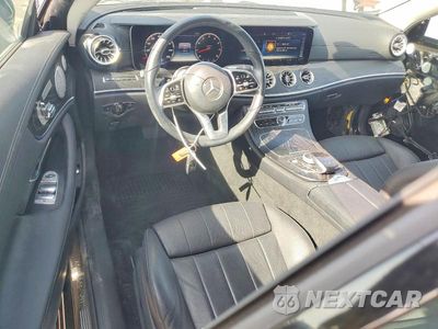 Zdjęcie 8 z 13 samochodu: 2019 MERCEDES-BENZ E 450 4MATIC VIN:WDD1K6JB8KF106963 - miniatura