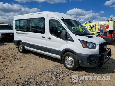 Czwarte zdjęcie samochodu z boku: 2021 FORD TRANSIT T-350 PASSENGER VAN VIN:1FBAX9C81MKA38342 - miniatura