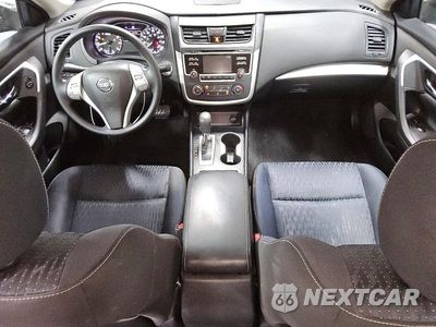 Zdjęcie 8 z 12 samochodu: 2016 NISSAN ALTIMA 2.5 S VIN:1N4AL3AP8GN361228 - miniatura