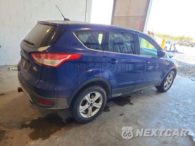 Trzecie zdjęcie samochodu z tyłu: 2016 FORD ESCAPE SE VIN:1FMCU9G92GUC26680 - miniatura