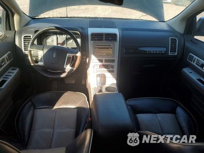 Zdjęcie 8 z 13 samochodu: 2008 LINCOLN MKX VIN:2LMDU68C18BJ21590 - miniatura