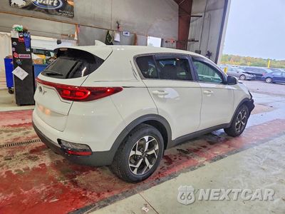 Trzecie zdjęcie samochodu z tyłu: 2020 KIA SPORTAGE LX VIN:KNDPM3AC7L7631935 - miniatura