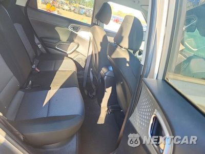 Zdjęcie 11 z 13 samochodu: 2024 KIA SOUL LX VIN:KNDJ23AU8R7911098 - miniatura