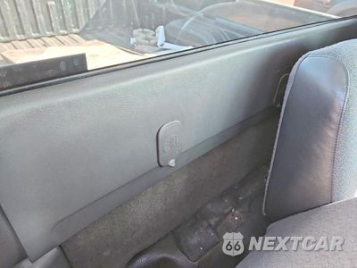 Zdjęcie 10 z 12 samochodu: 2005 CHEVROLET SILVERADO C1500 VIN:1GCEC14X75Z219874 - miniatura