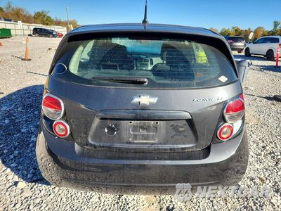 Zdjęcie 6 z 13 samochodu: 2014 CHEVROLET SONIC LT VIN:1G1JC6SG4E4227435 - miniatura