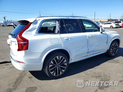 Trzecie zdjęcie samochodu z tyłu: 2025 VOLVO XC90 PLUS VIN:YV4062PB7S1372799 - miniatura