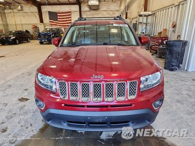 Piąte zdjęcie samochodu w środku: 2016 JEEP COMPASS LATITUDE VIN:1C4NJCEA7GD575267 - miniatura
