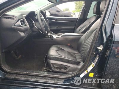 Zdjęcie 7 z 12 samochodu: 2018 TOYOTA CAMRY SE VIN:4T1B11HK0JU597156 - miniatura