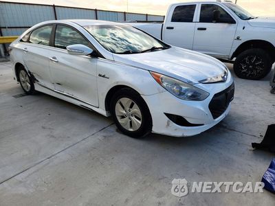 Czwarte zdjęcie samochodu z boku: 2014 HYUNDAI SONATA HYBRID VIN:KMHEC4A43EA117171 - miniatura