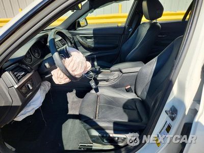 Zdjęcie 7 z 12 samochodu: 2015 BMW 328 I SULEV VIN:WBA3C1C53FK121116 - miniatura